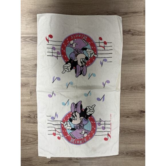 Vintage Disney Towels X5 Beach Towels Mickey Mouse Tiger Lion King - Picture 4 of 10